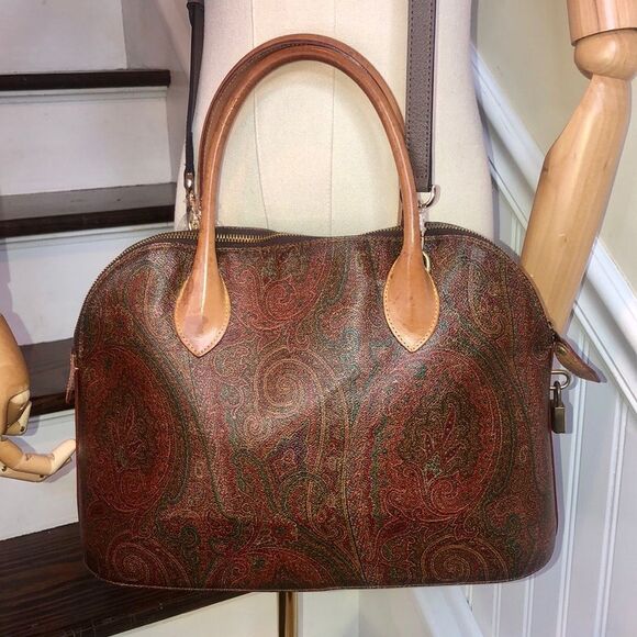 W ETRO MILANO Red Paisley Top Zipper Dome Shaped Hand Bag - Picture 5 of 17